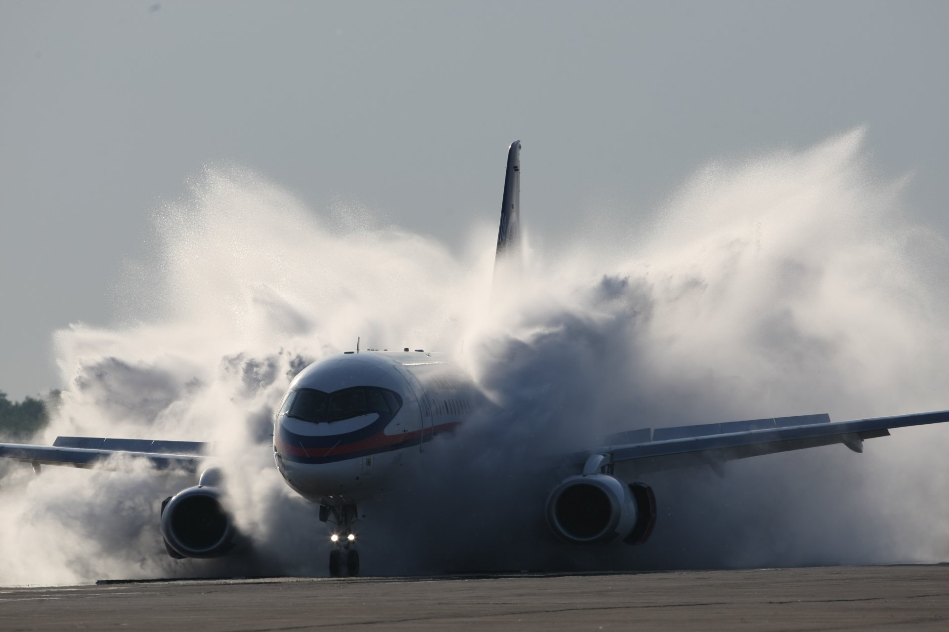 sukhoi superjet russia