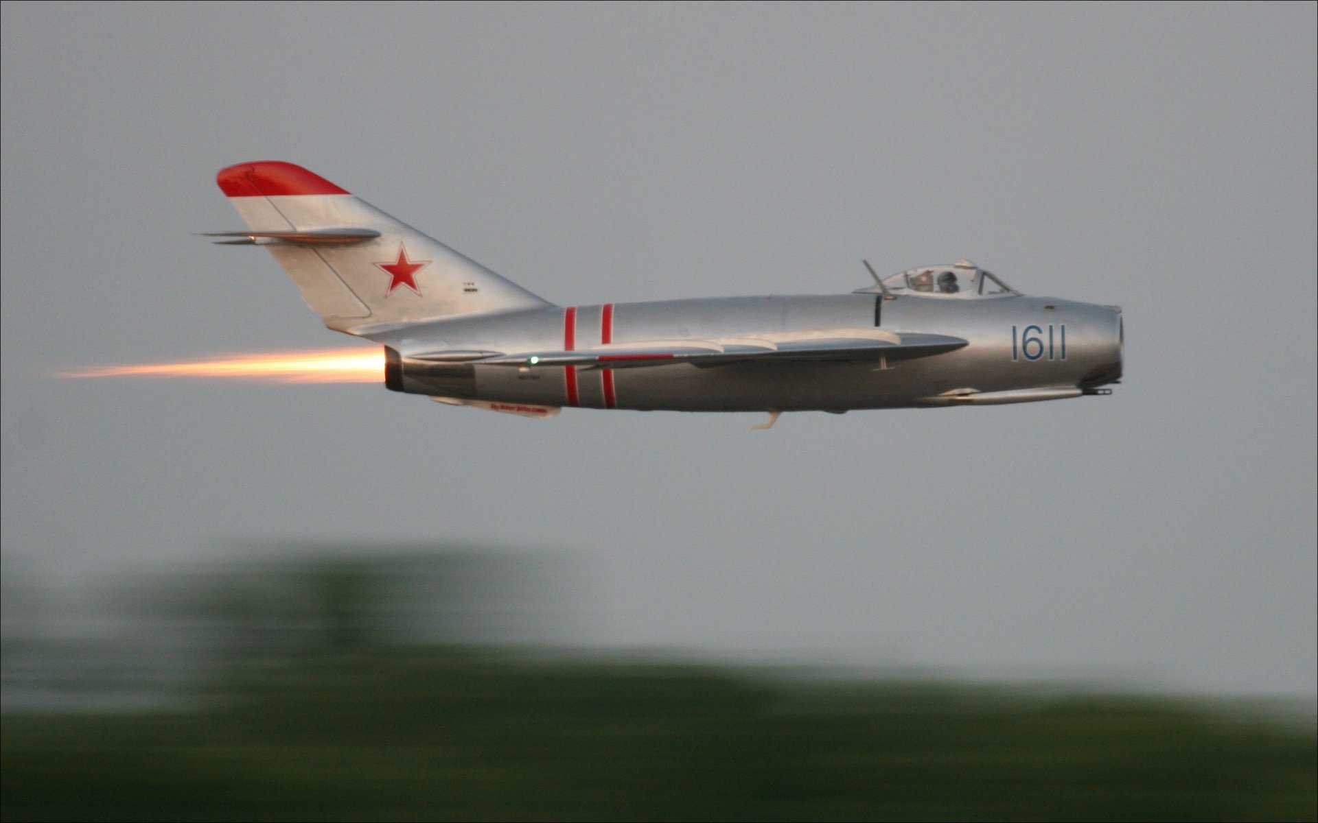 lotnictwo technika mig-15 prędkość