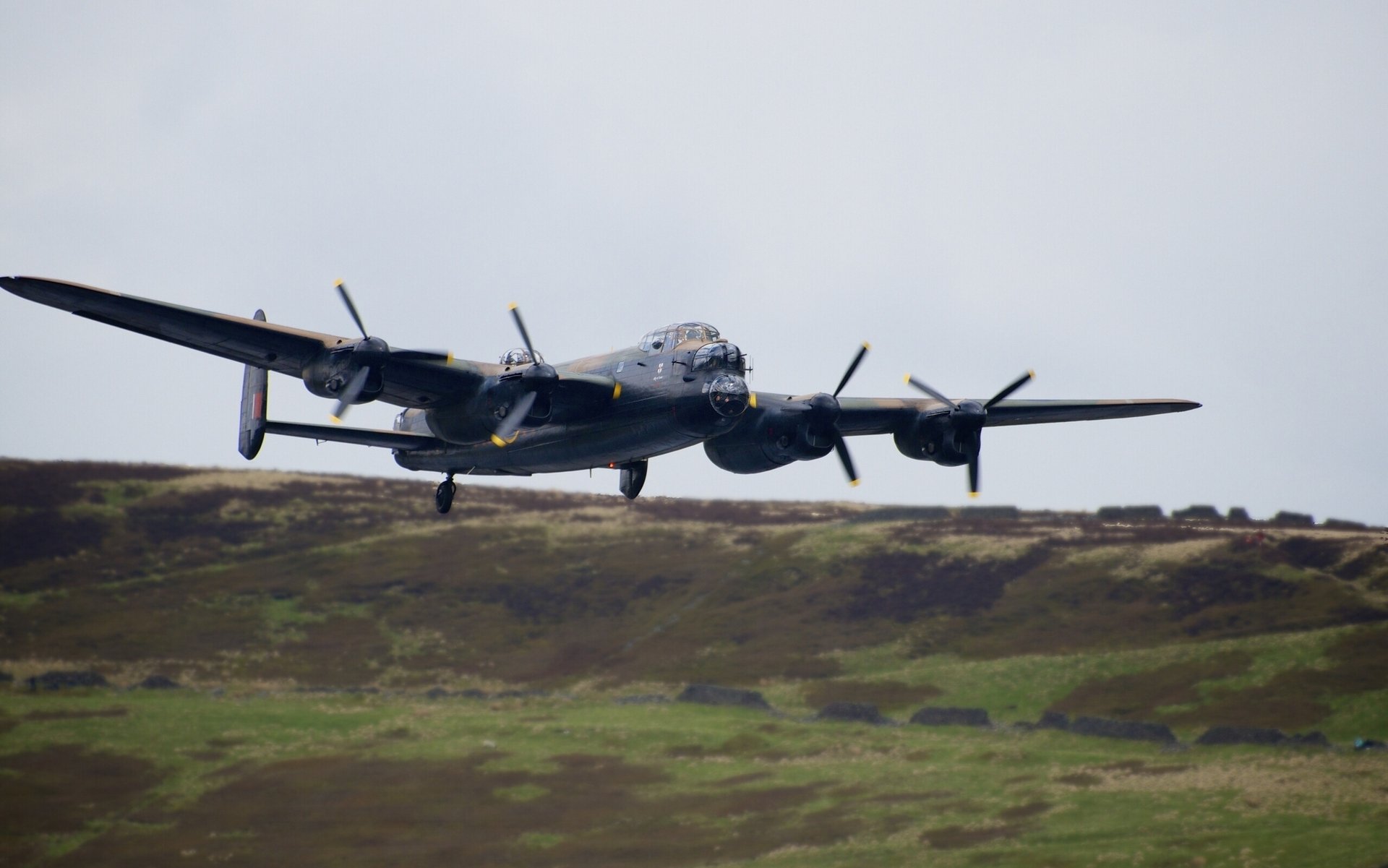 avro 683 lancaster avro 683 lancaster bombowiec