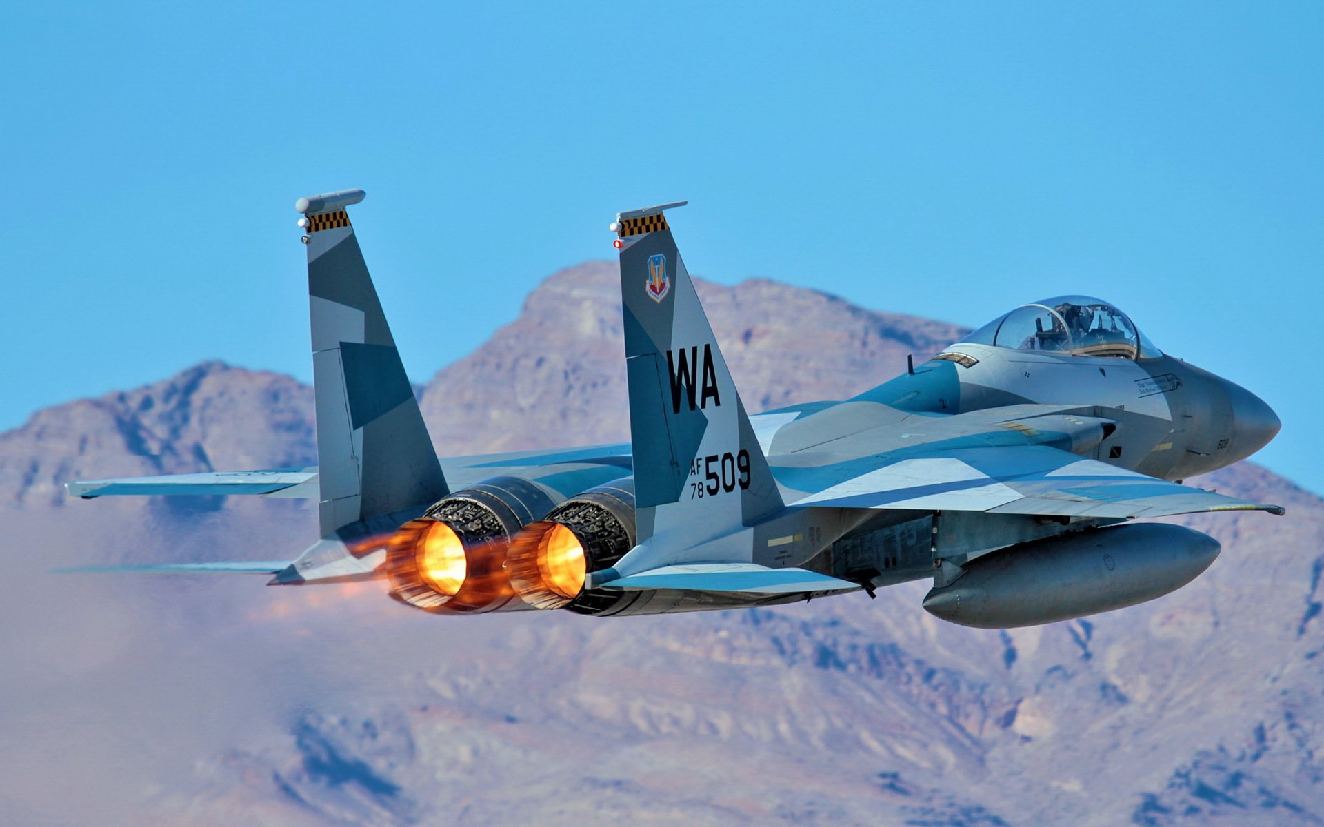 f15 avión armas