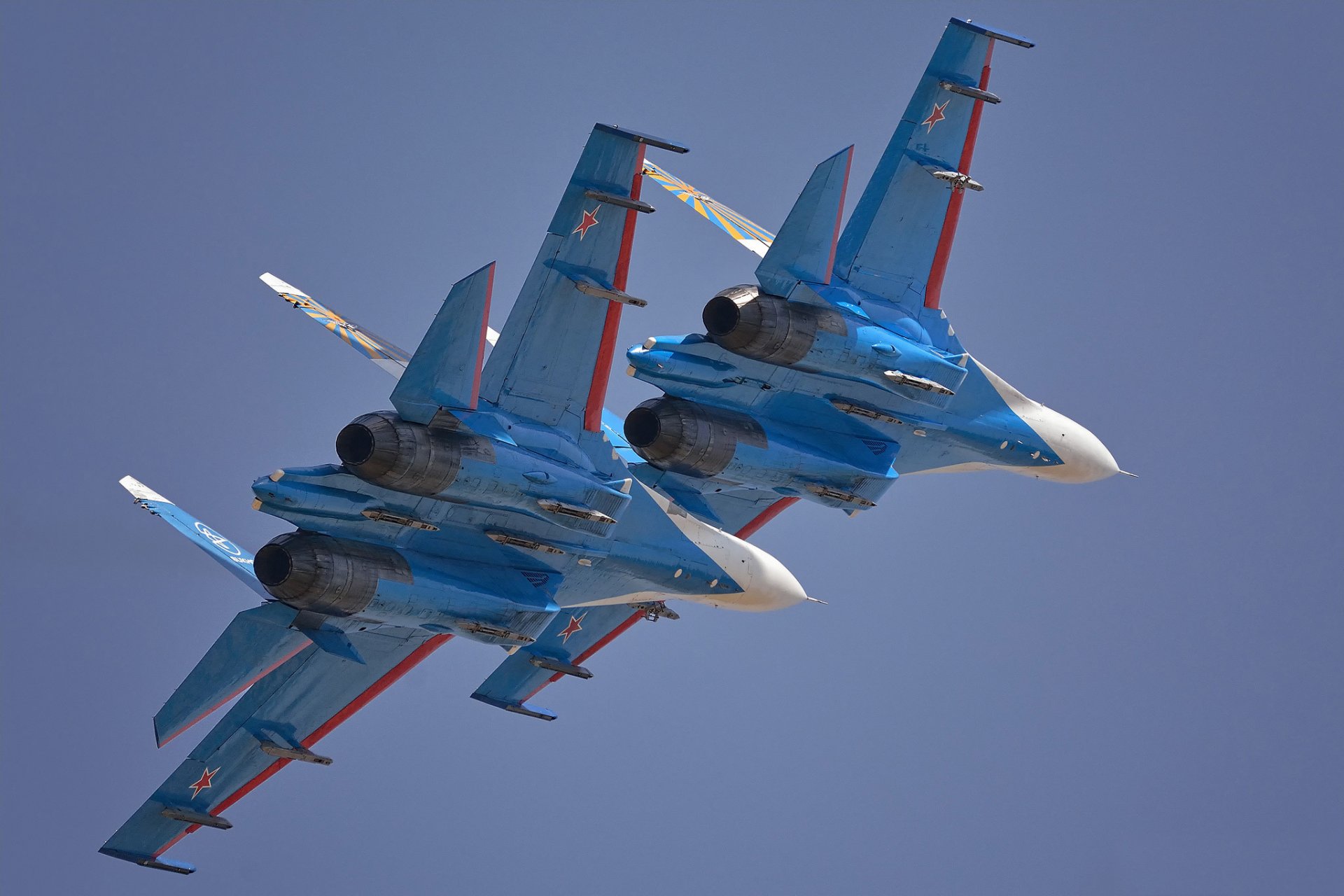 su-27 chasseurs para