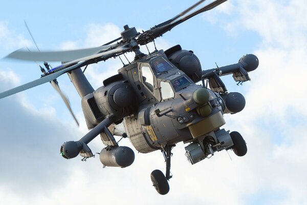 Mi-28n helicopter Night Hunter makes a right roll