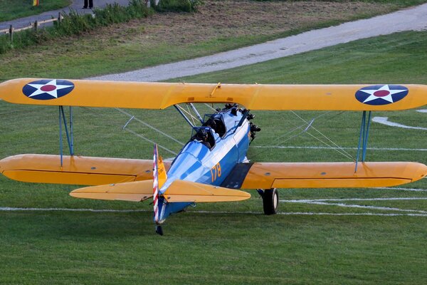 Amerikanisches doppeltes Ausbildungsflugzeug pt-17