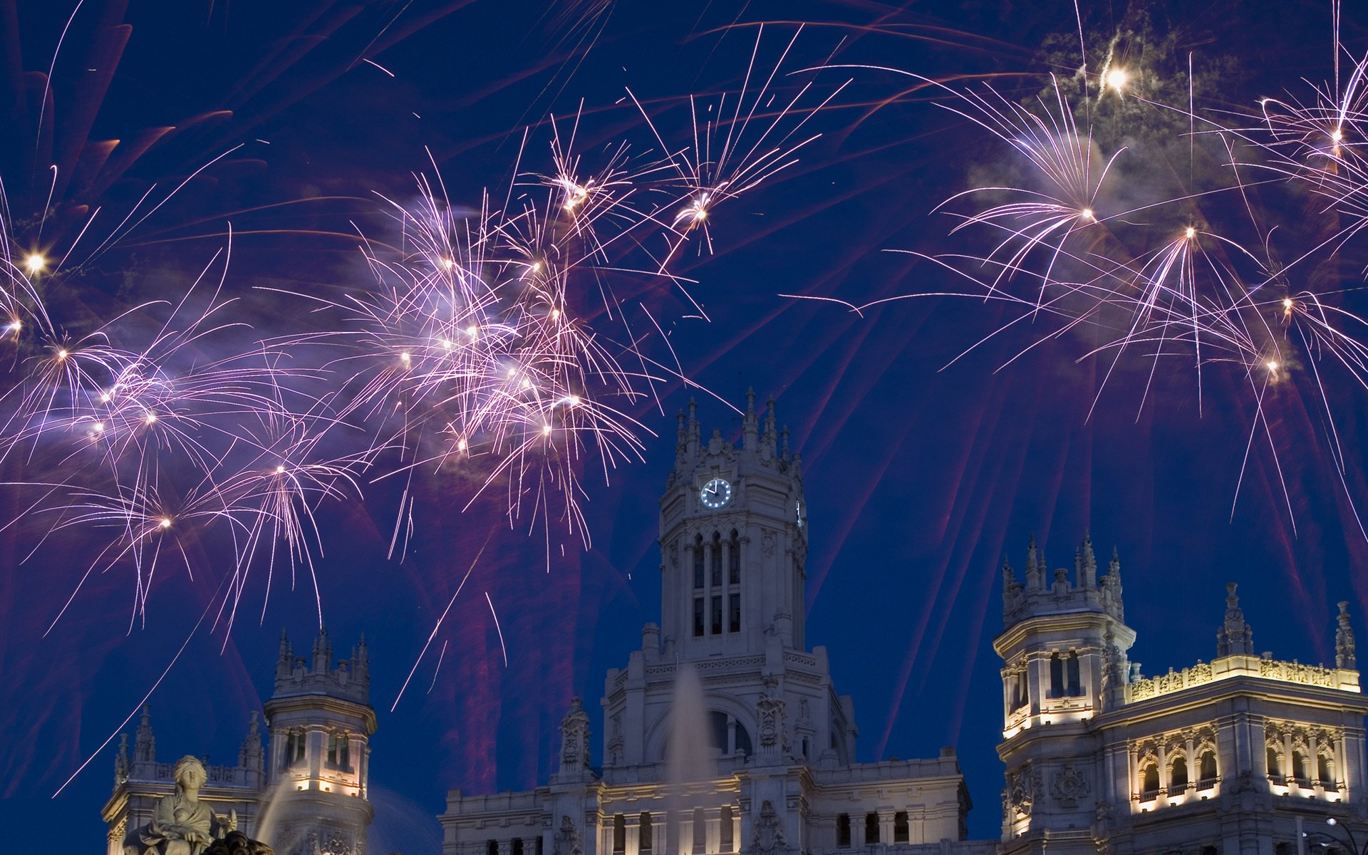 salut feux d artifice espagne madrid