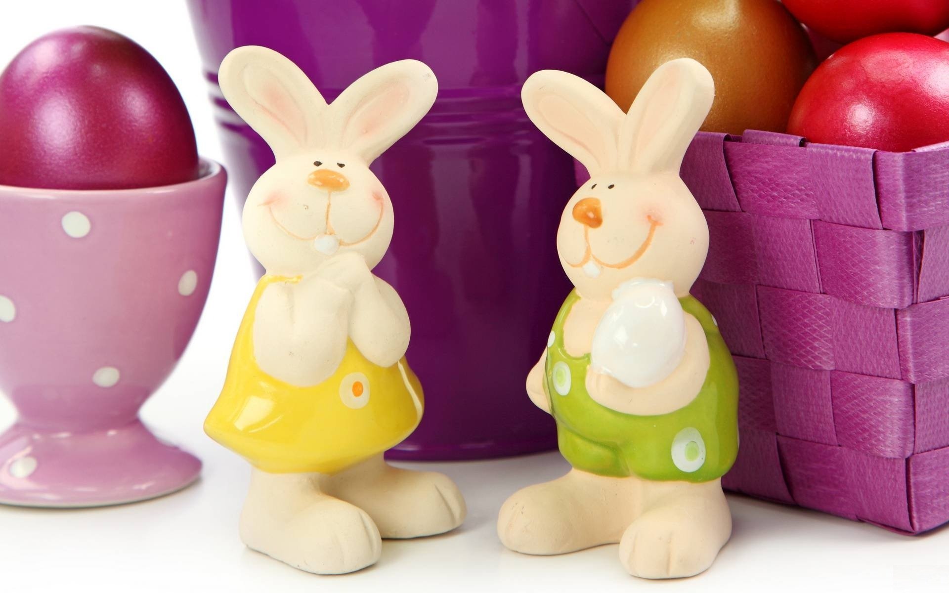 holiday easter eggs rabbits smile shopping