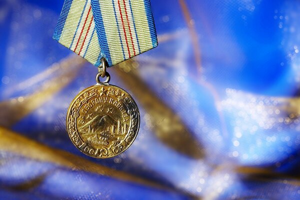 Medaglia d onore per la difesa del Caucaso