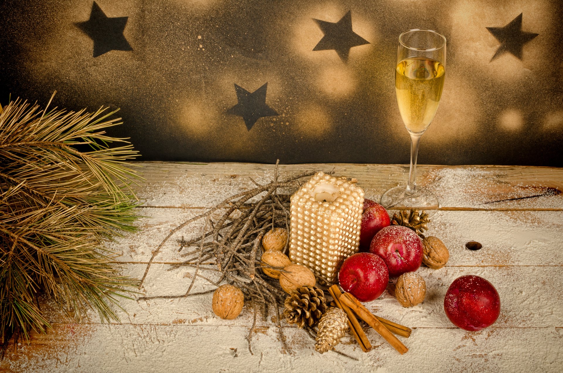 neujahr weihnachten dekorationen champagner gläser