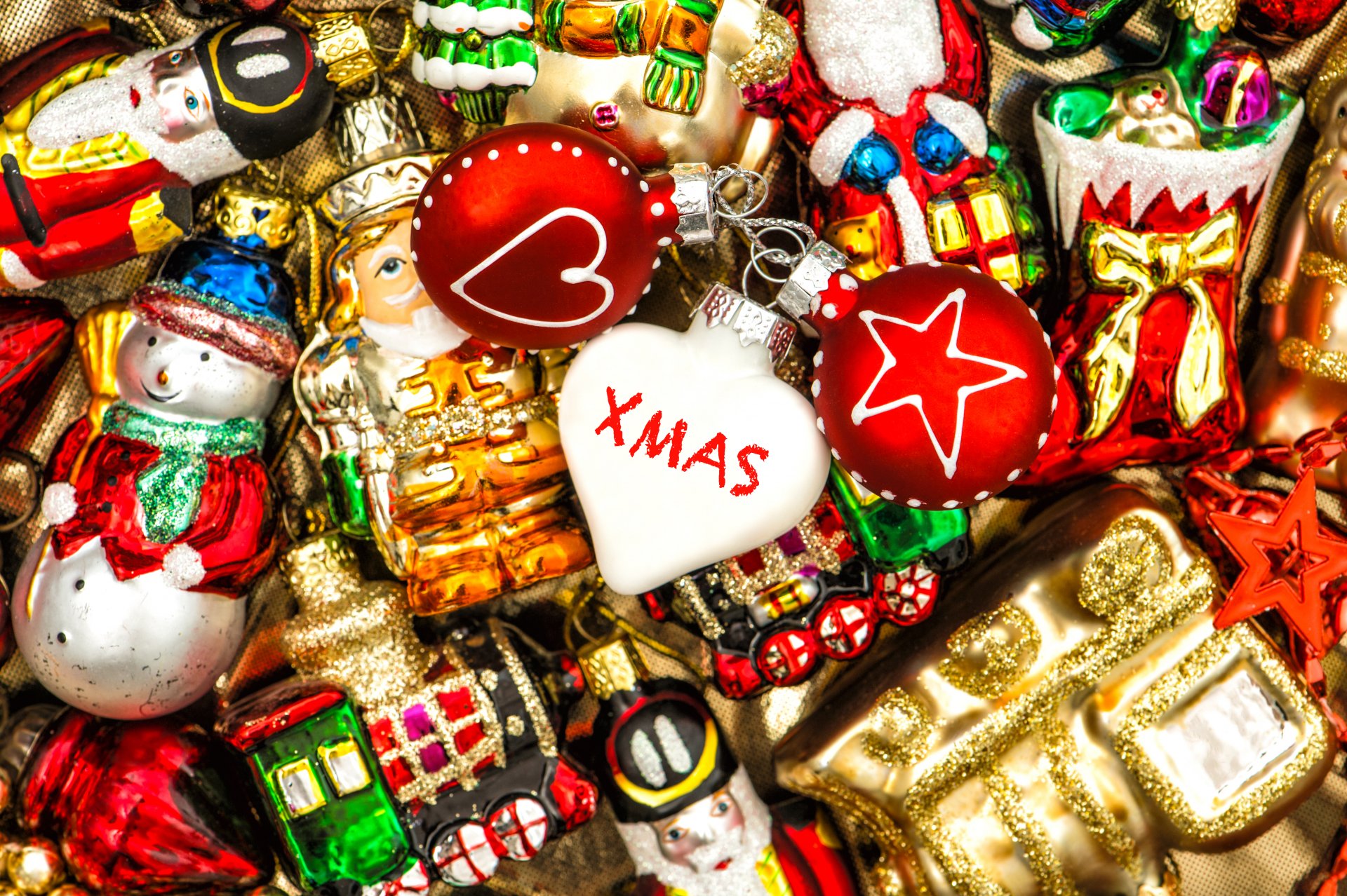 joyeux noël décoration noël. nouvel an ballons jouets bonbons