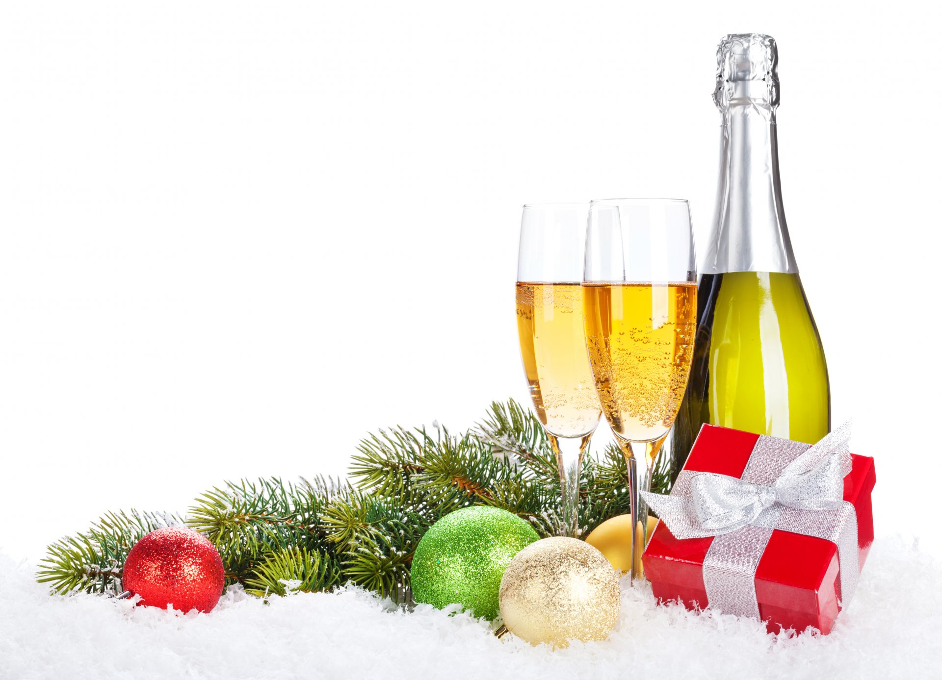 geschenke kugeln champagner gläser urlaub frohes neues jahr frohe weihnachten dekoration winter schnee urlaub weihnachten winter tassen