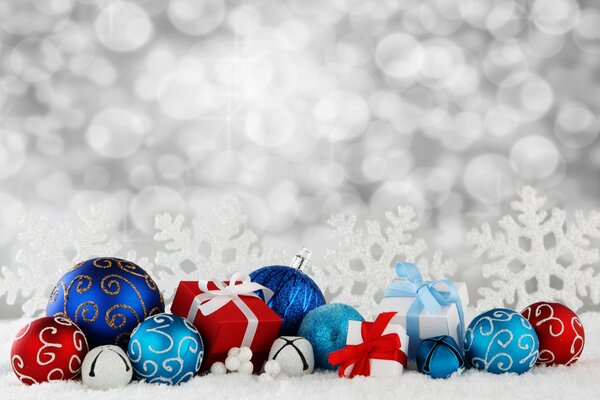 Christmas balls and gift boxes