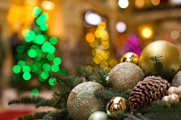 Christmas tree toys and cones