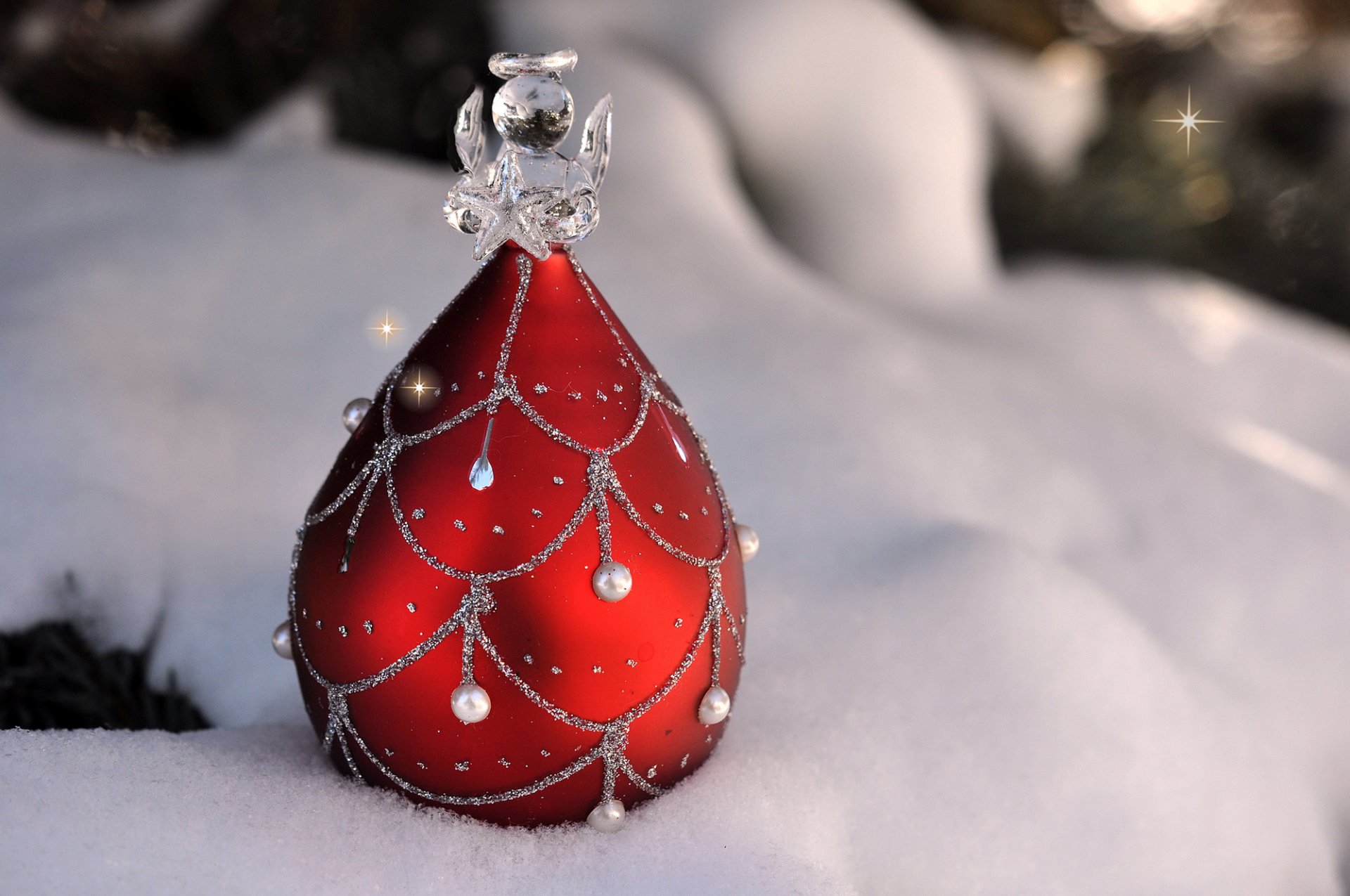 giocattolo rosso albero di natale angelo modello neve inverno nuovo anno natale vacanze