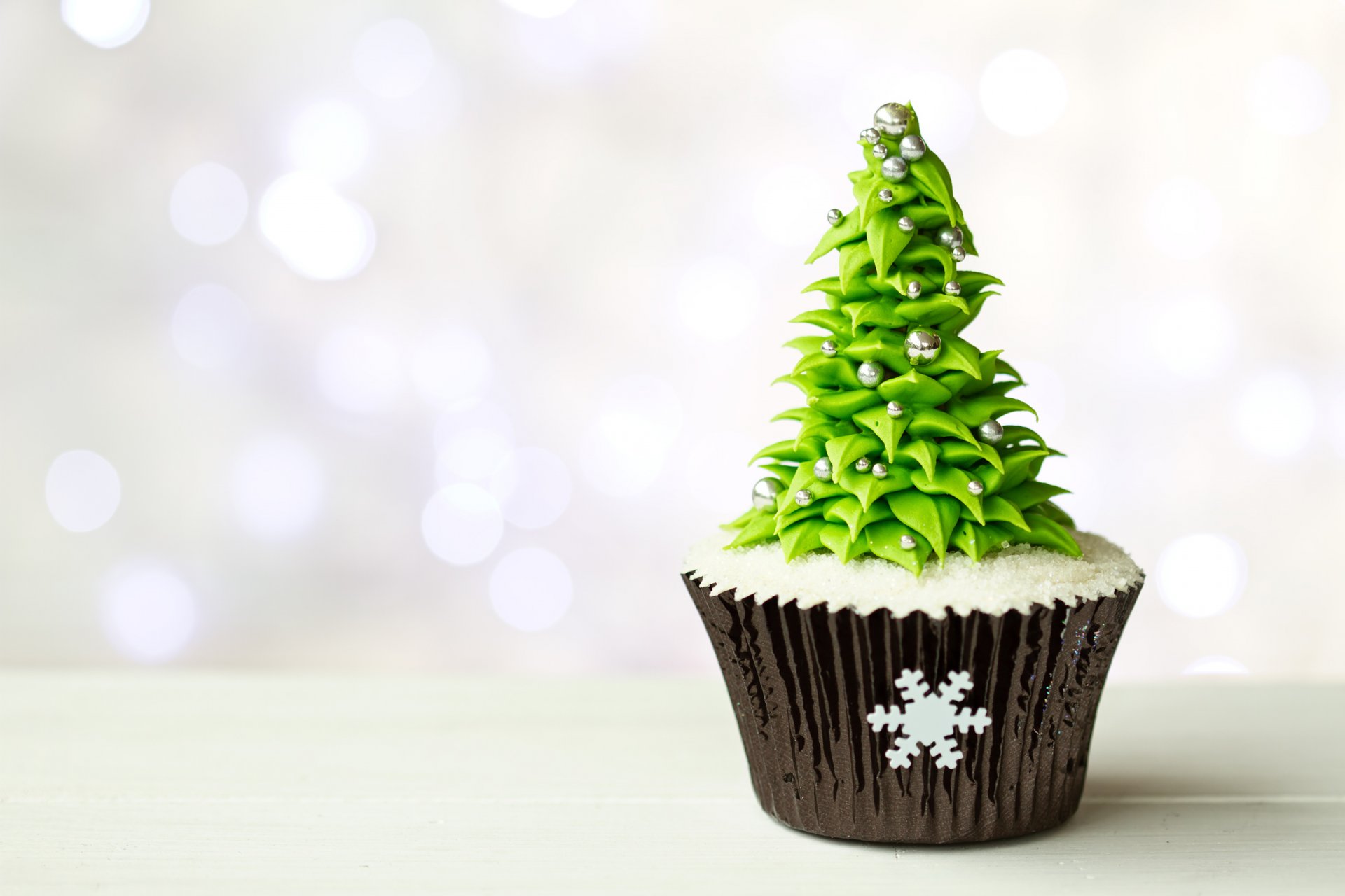 cupcake crème vert arbre de noël dessert alimentaire doux hiver vacances nouvel an noël