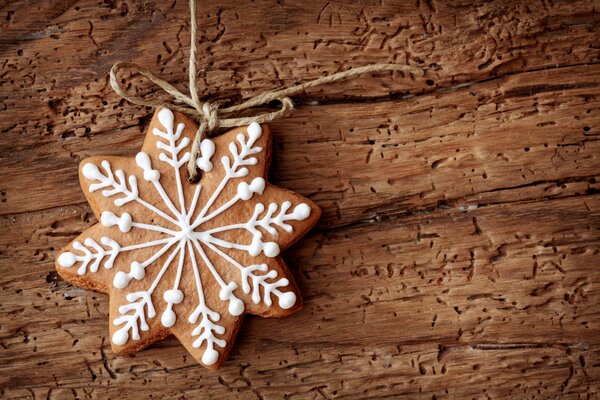 Galletas de jengibre en forma de copo de nieve