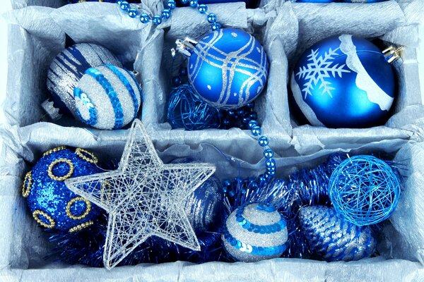 Etude in blue tones - Christmas balls in a package