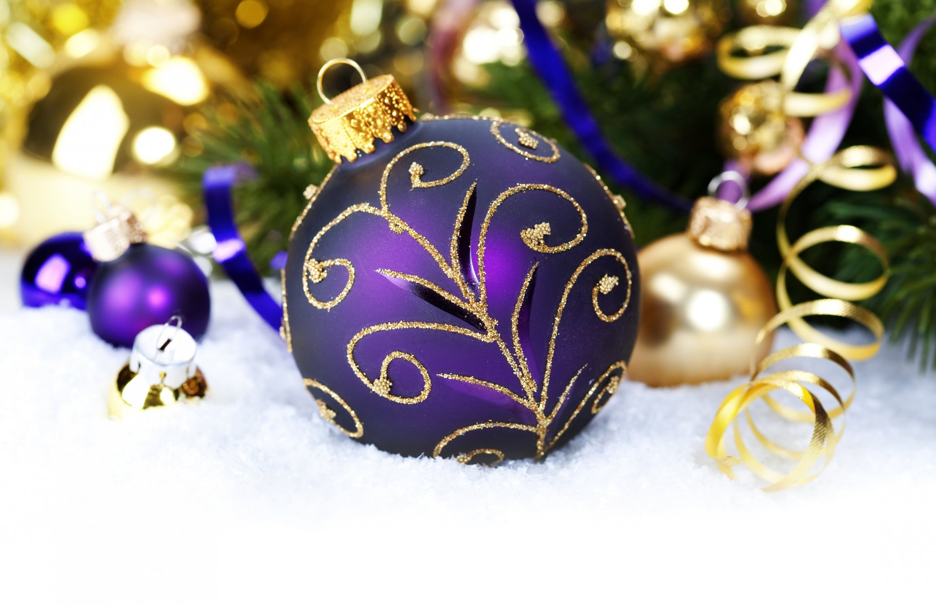 ball ball purple patterns gold serpentine snow christmas tree toys new year christma