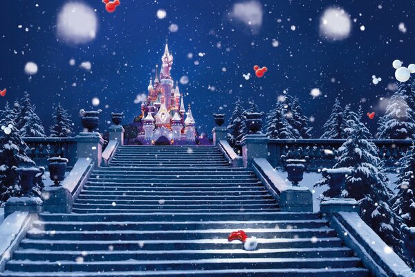 Weihnachtstreppe zum Disneyland Castle