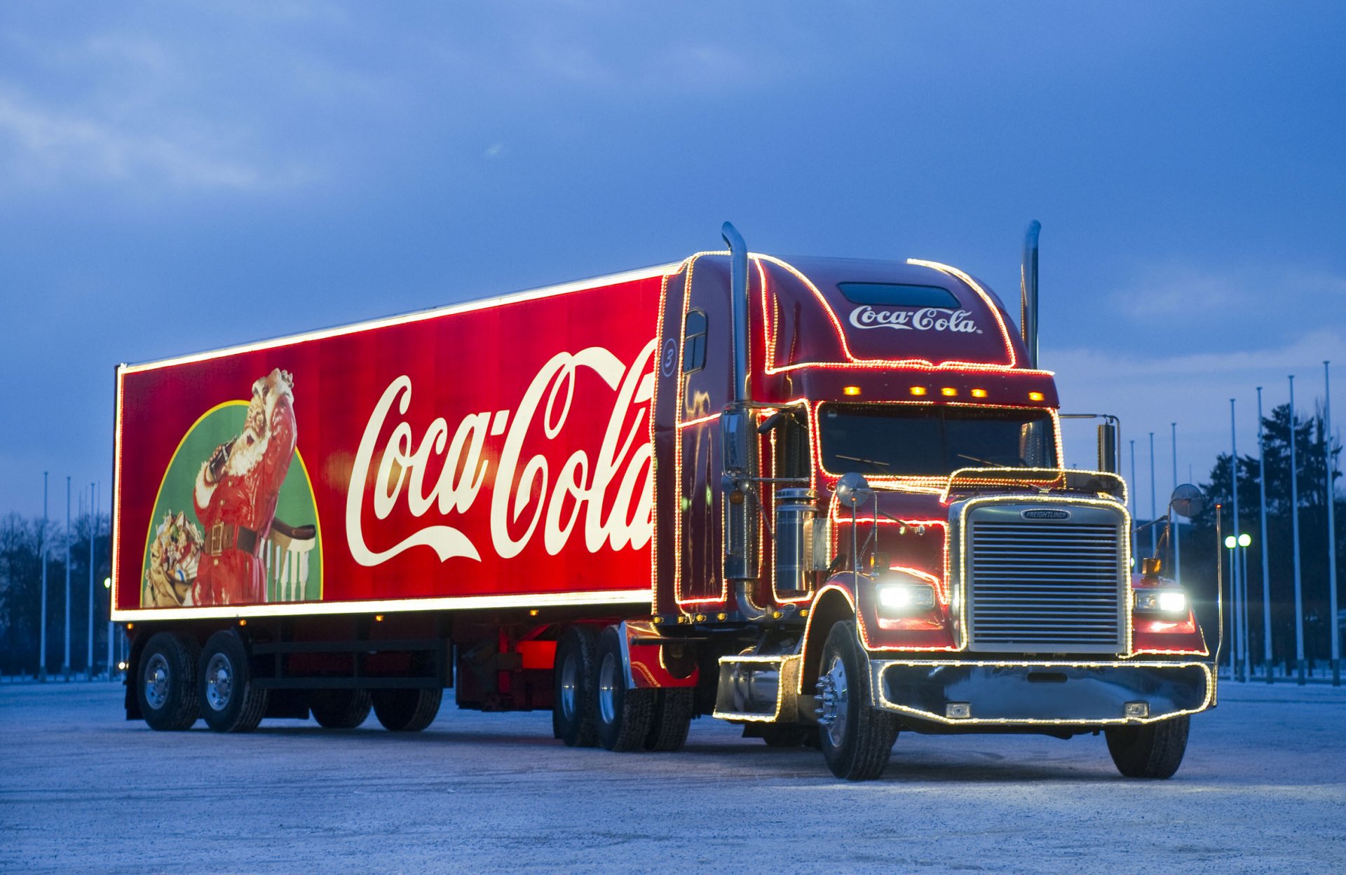 christmas truck christmas truck coca-cola freightliner christmas coca-cola cars winter new year evening lanterns headlights lighting