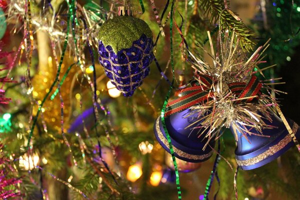 Christmas decorations on the Christmas tree