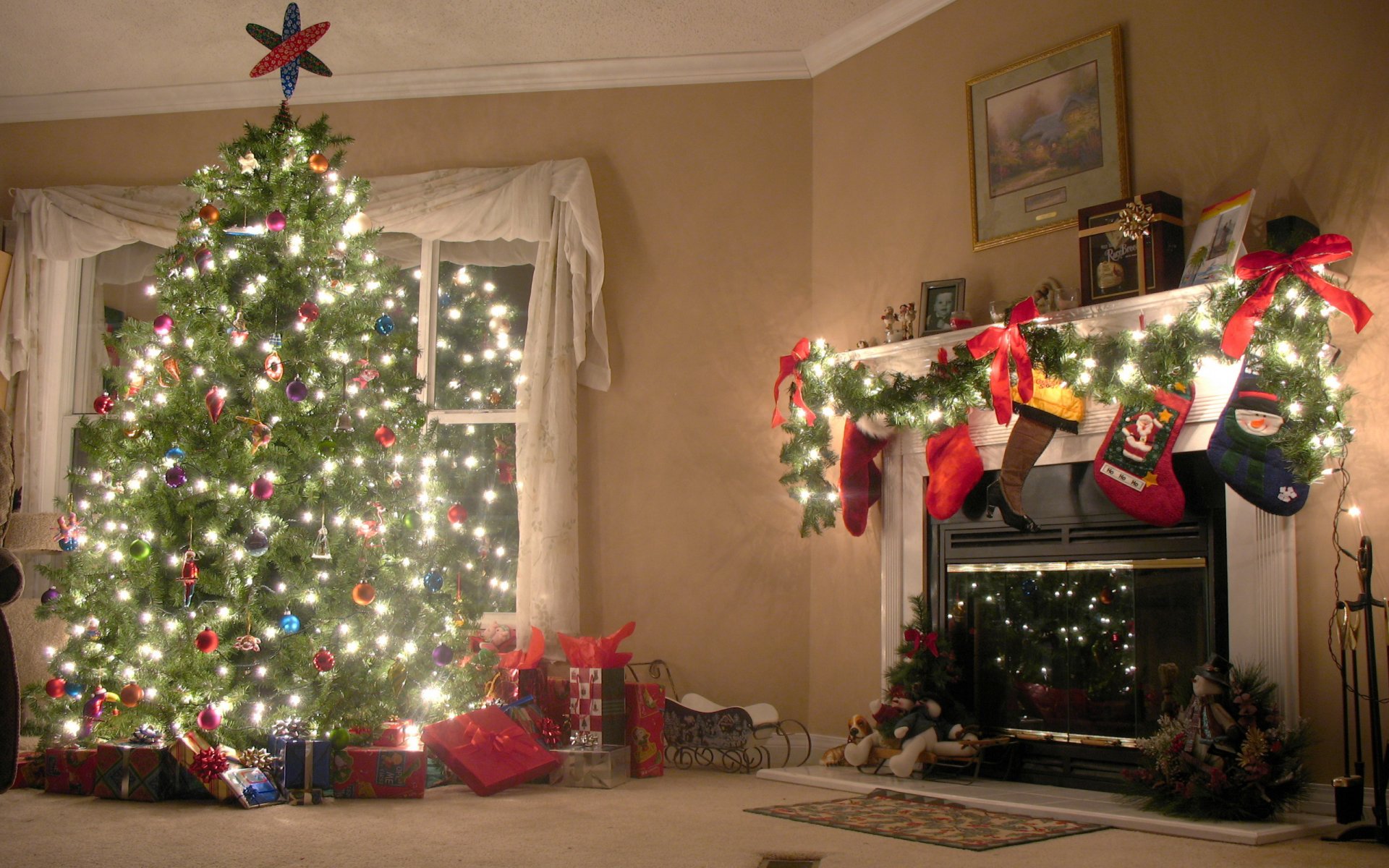 vacaciones hogar chimenea árbol de navidad