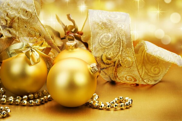 Golden Christmas Decorations