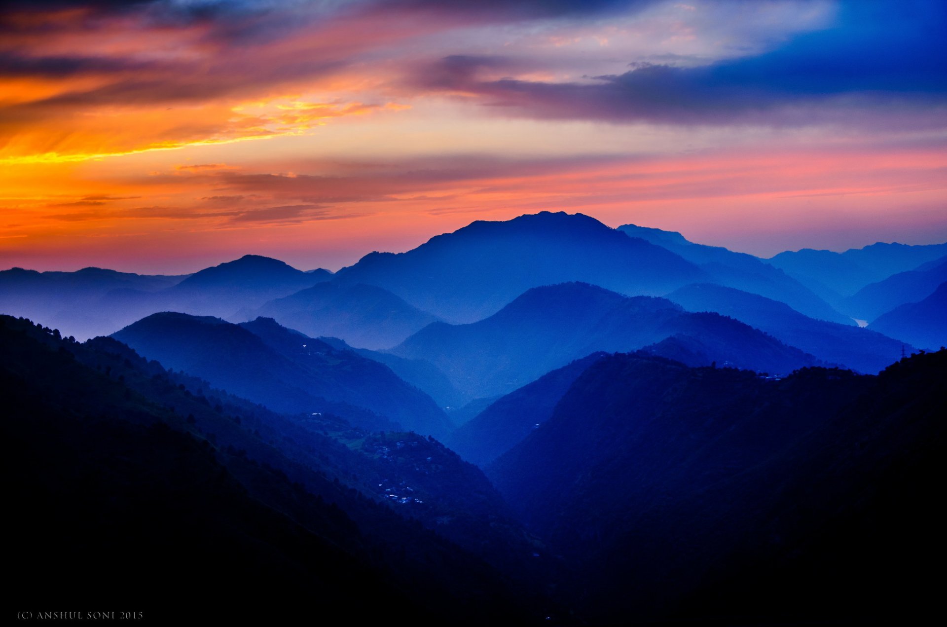 montañas de seraj shimla mandi frontera himachal pradesh india