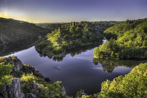 Panorama de la rivière sedel en France