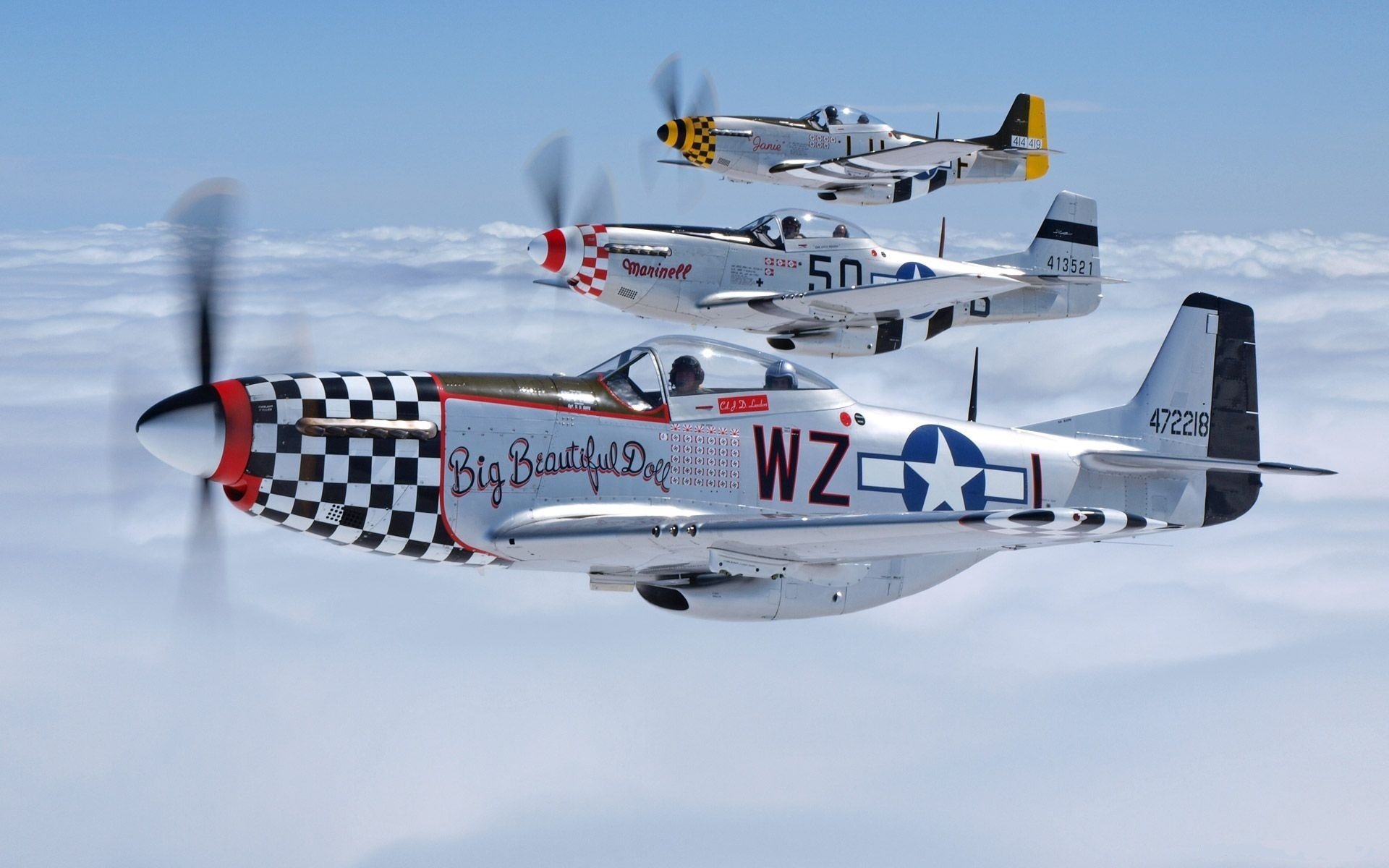 amérique du nord p-51 mustang combattant vole ciel nuages pilote avion