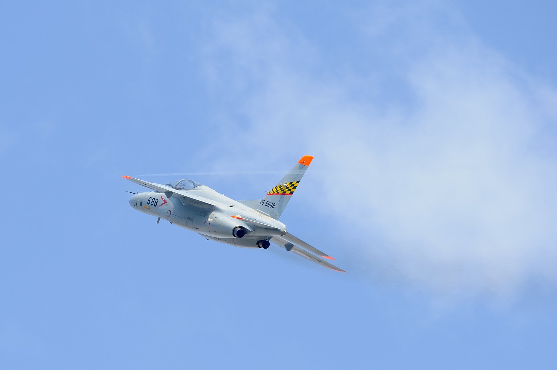 kawasaki t-4 subsónico entrenamiento avión vuelo cielo