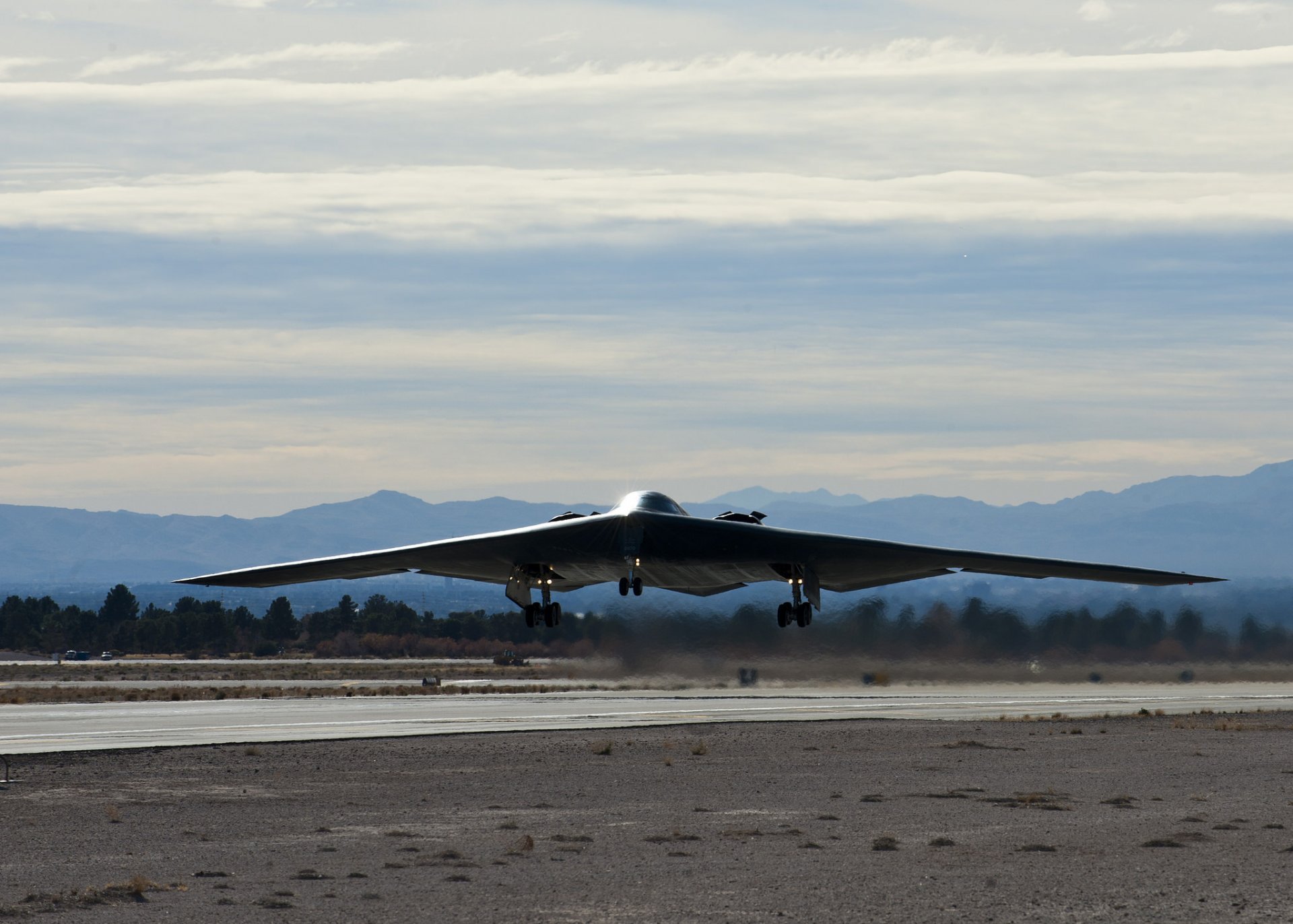 northrop b-2 spirit strategic bomber airport