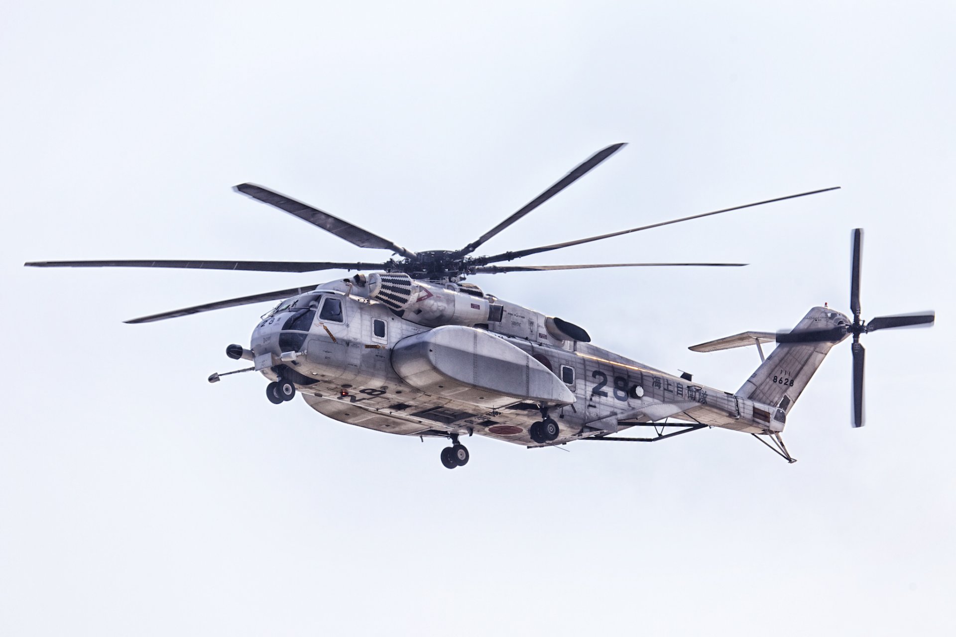 sikorsky mh-53e si dragon elicottero dragamine volo