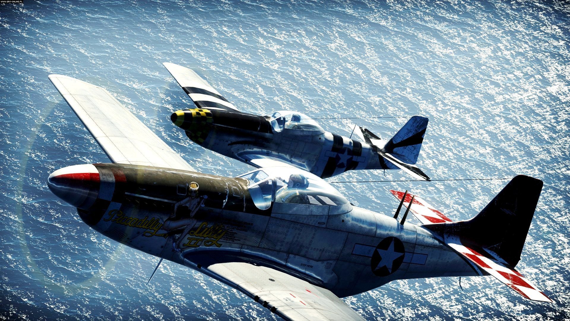 cielo americano combattenti north american p-51 mustang north american p-51 mustang coppia mare onde bagliore ww2