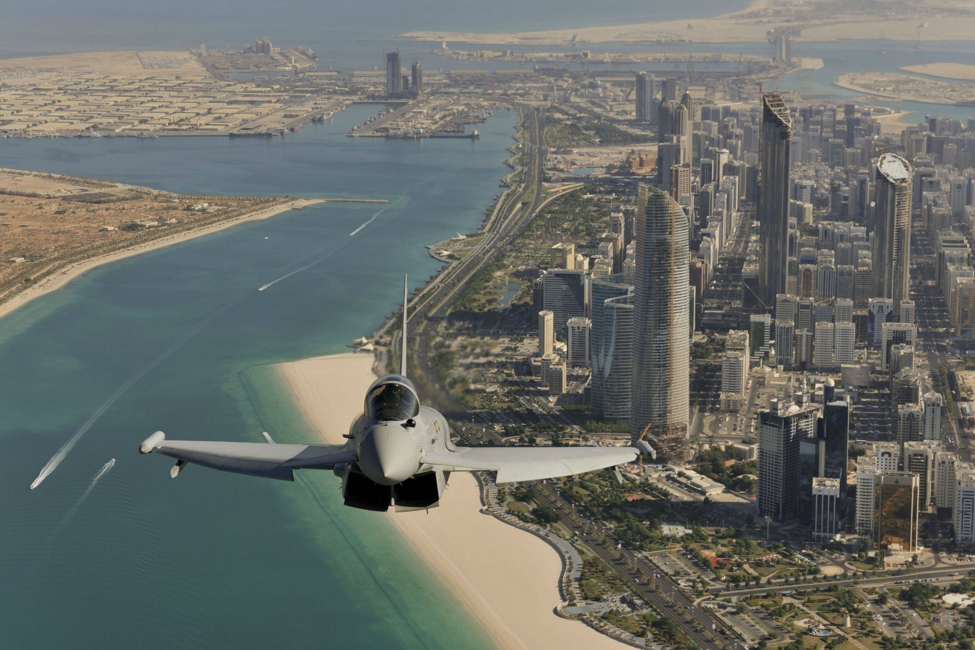 eurofighter typhoon multiusos caza generación vuelo ciudad dubai