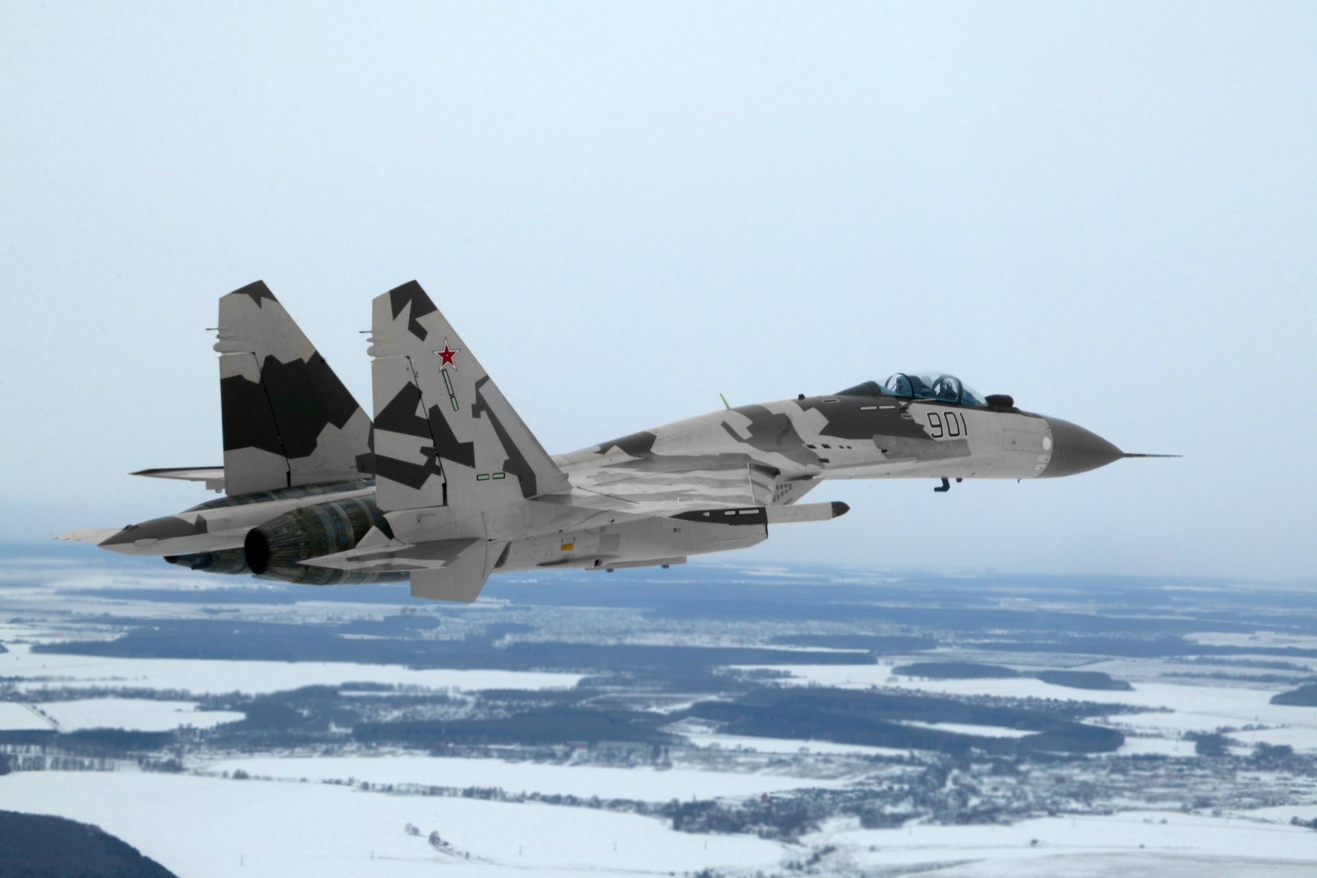 sukhoi okb su-35 su-35 flug in der luft