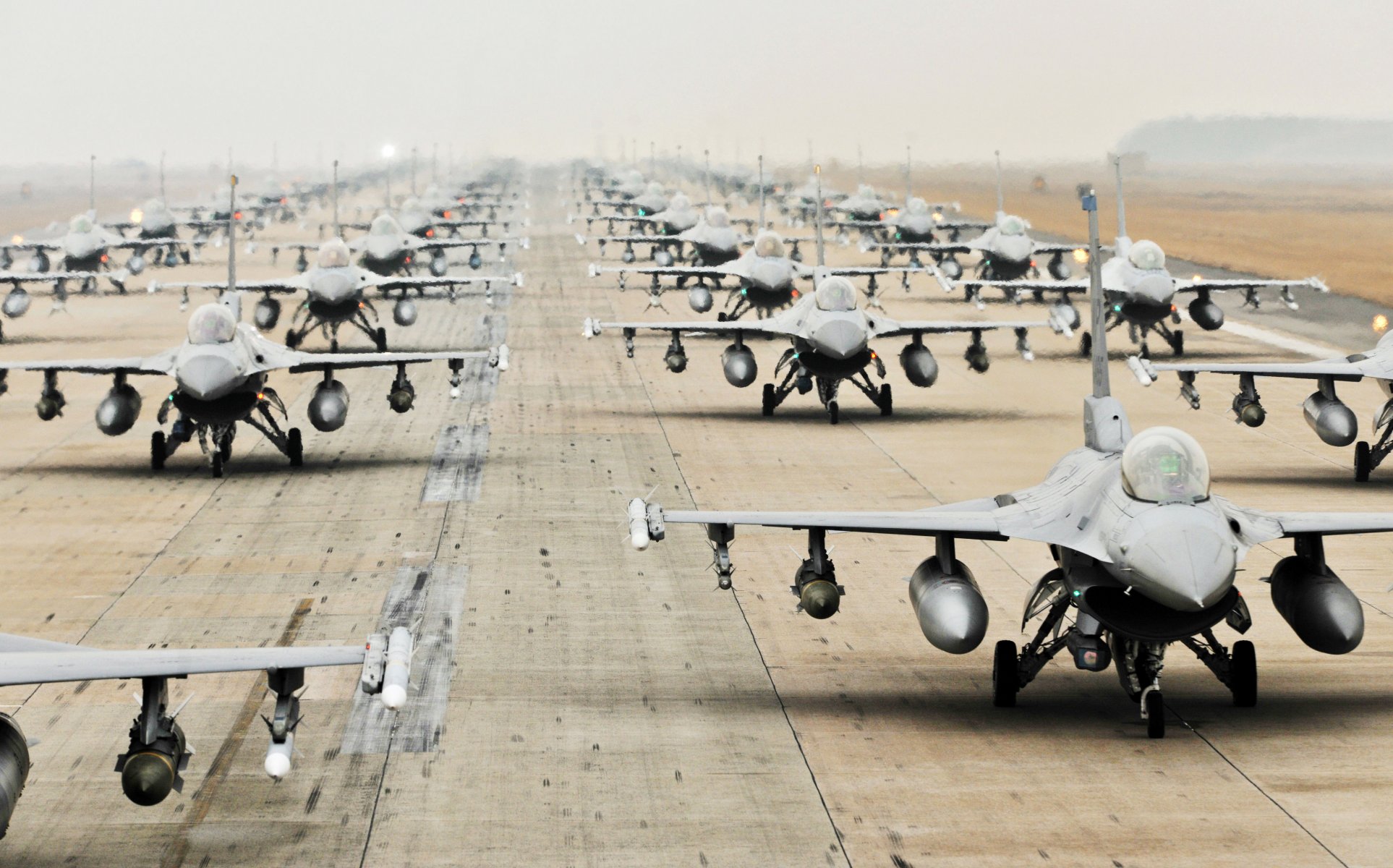 f 16a f 16 a unique polyvalent combattant avion air force armes beaucoup piste états-unis