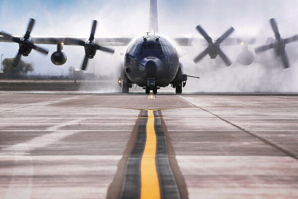 Cargo plane stinger 2 on the runway