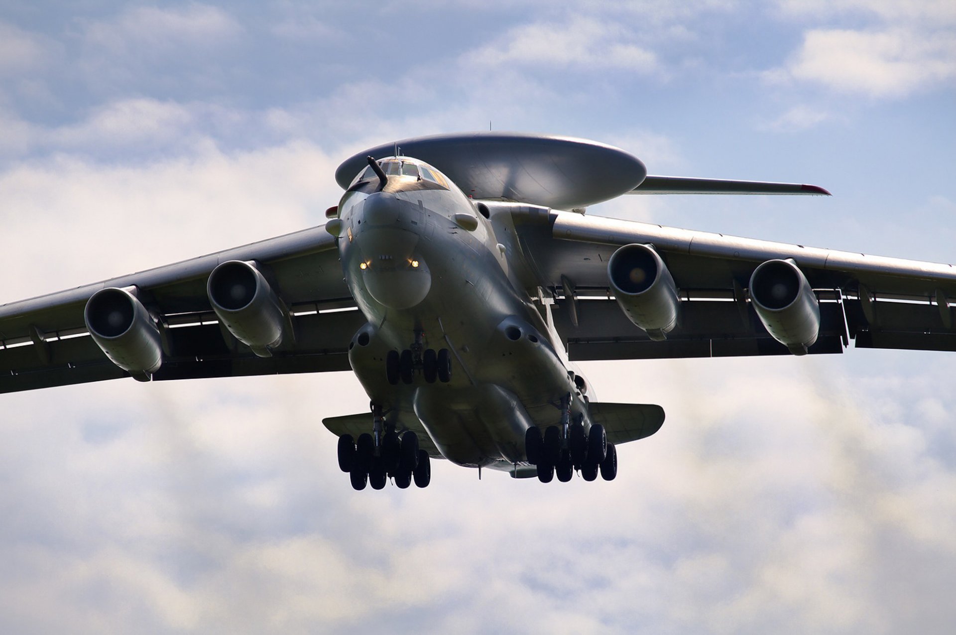 a-50 aew il-76