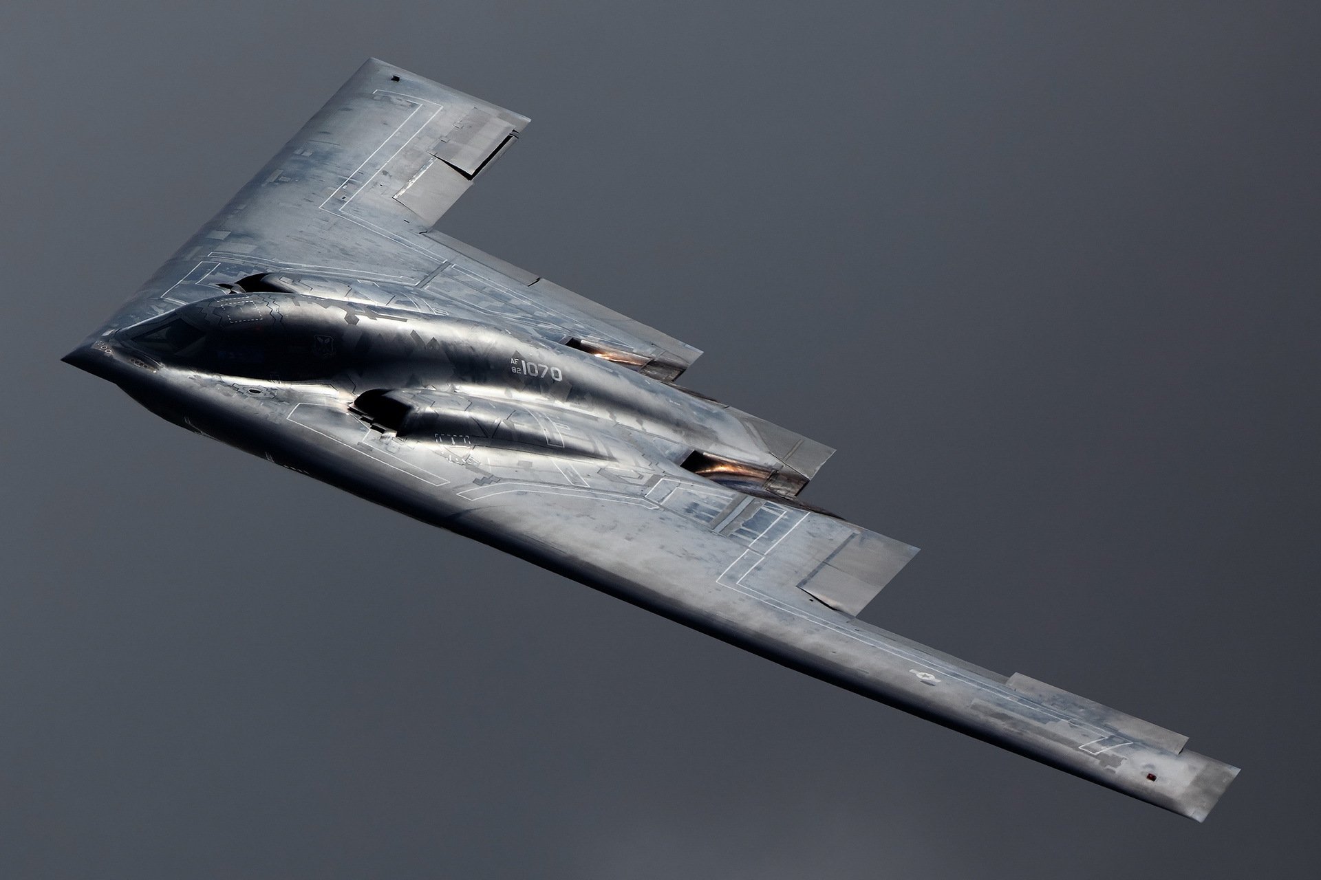 plane weapon sky b-2 spirit