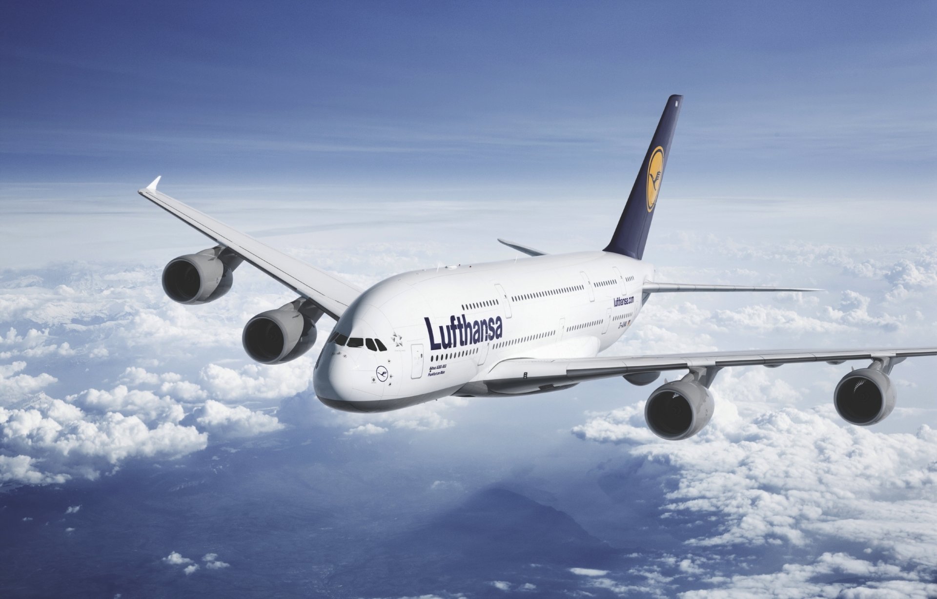 lufthansa star alliance lufthansa airbus a380 paquebot passager avion ciel nuages altitude