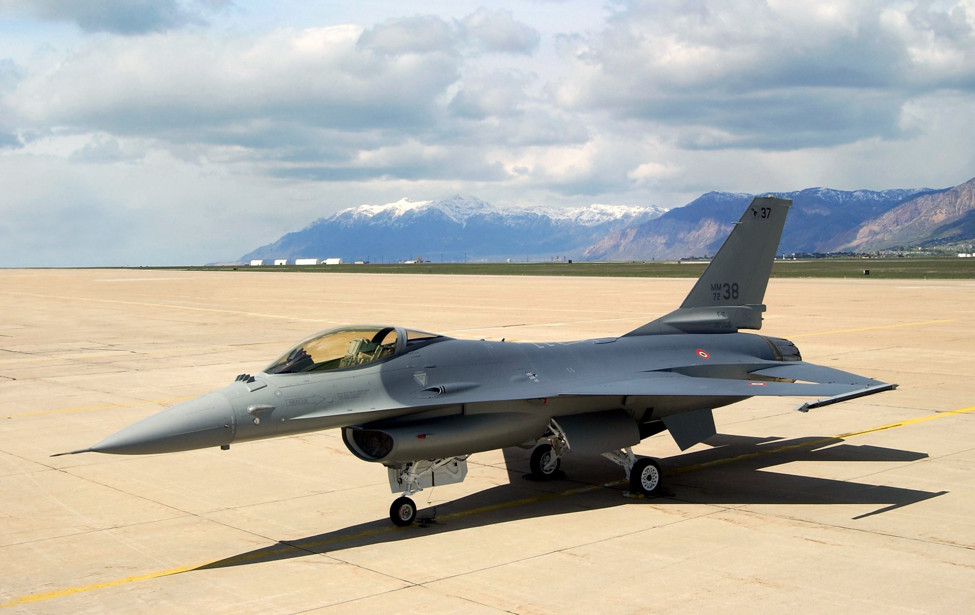 aviazione lockheed f16 combattente sfondi