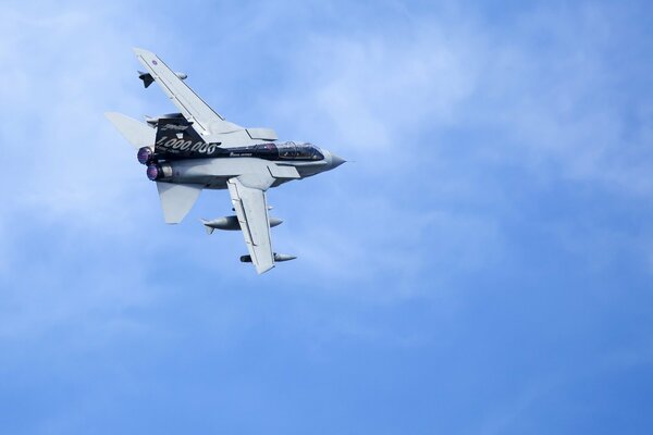 Tornado aircraft with ammunition comes into a turn