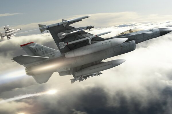 Fliegende Kampfflugzeuge mit Raketen hinter Wolken