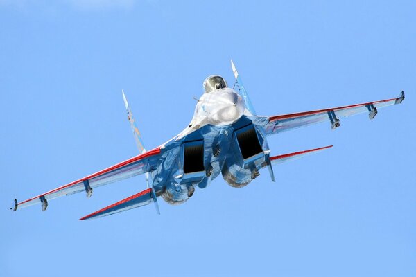 Fototapete Su - 27-Kampfflugzeug im Flug