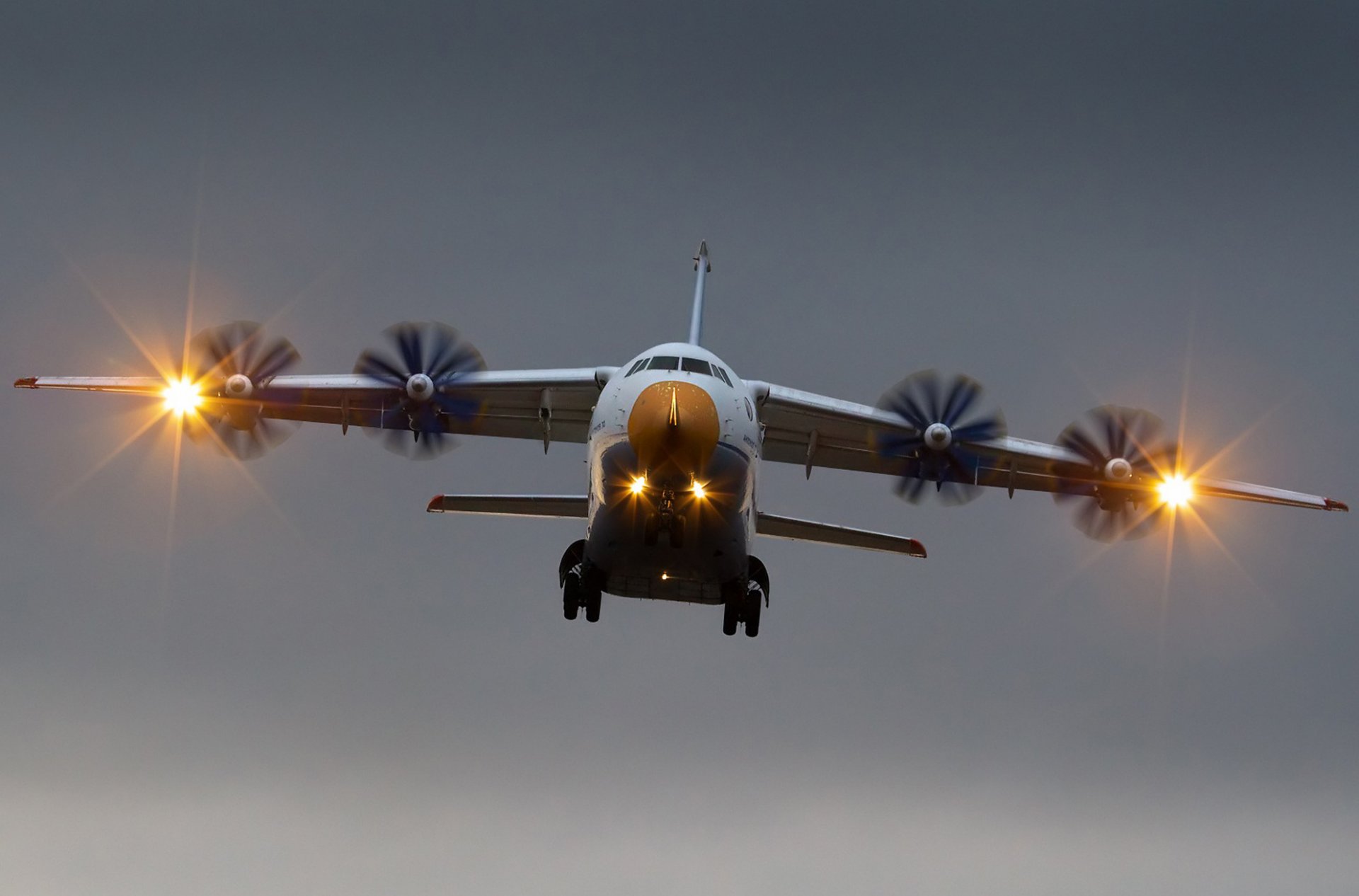 an-70 aviación transporte