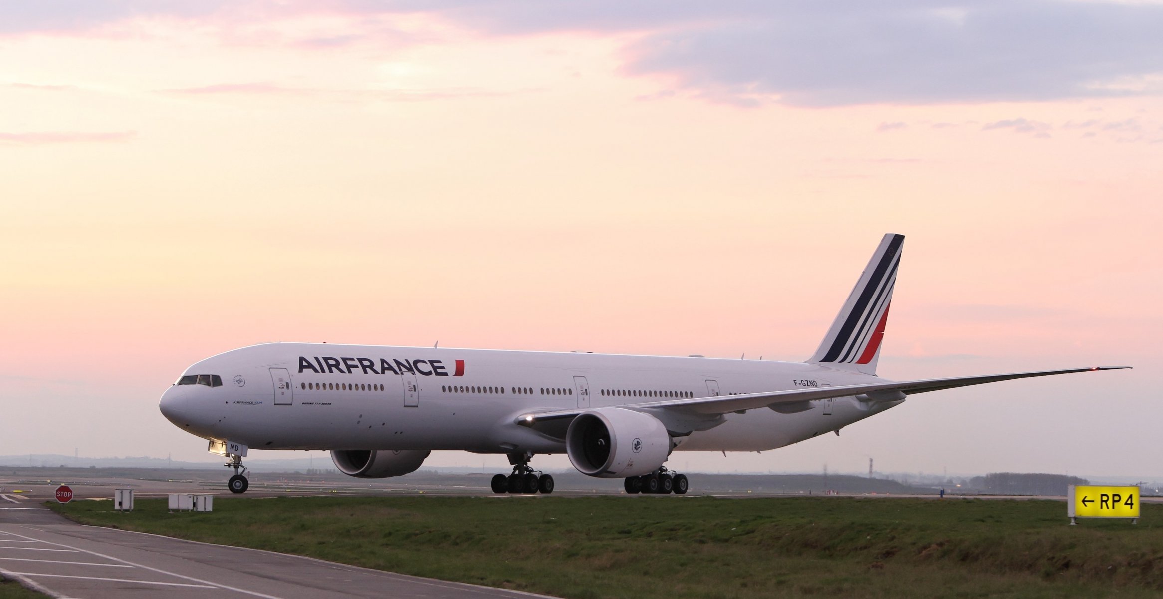 liner boeing passagier flugzeug luft frankreich luft frankreich himmel wolken sonnenuntergang abend