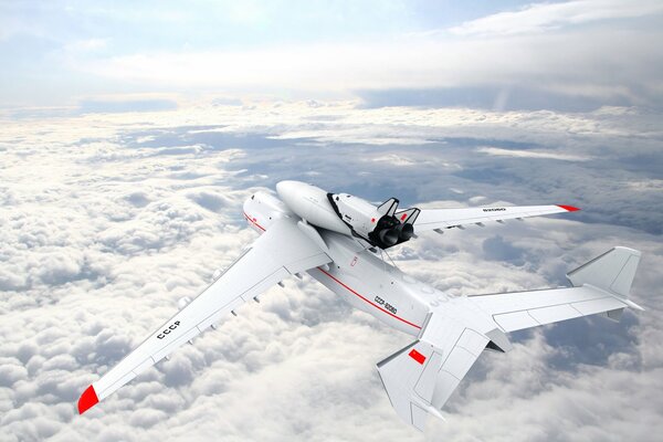 Avión blanco sobre una densa capa de nubes