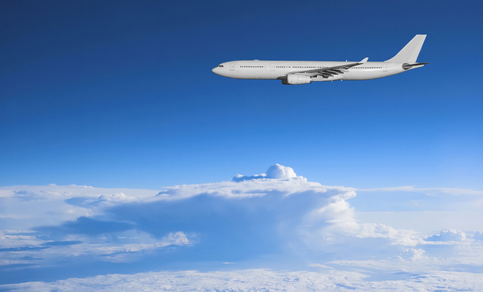 aviazione paesaggi cielo nuvole libertà spazi aperti mattina aereo aerei