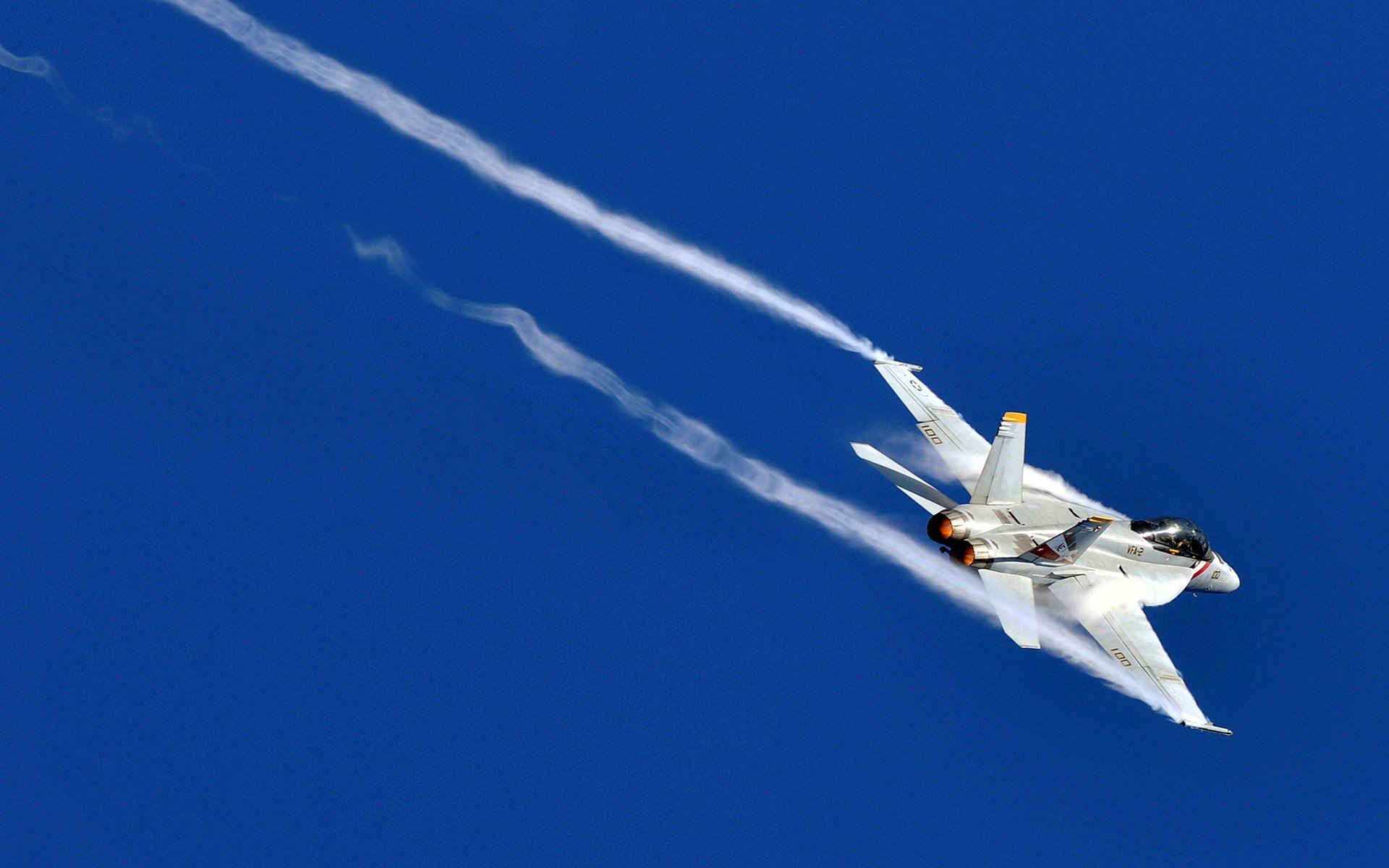 kampfjet flug turbulenzen