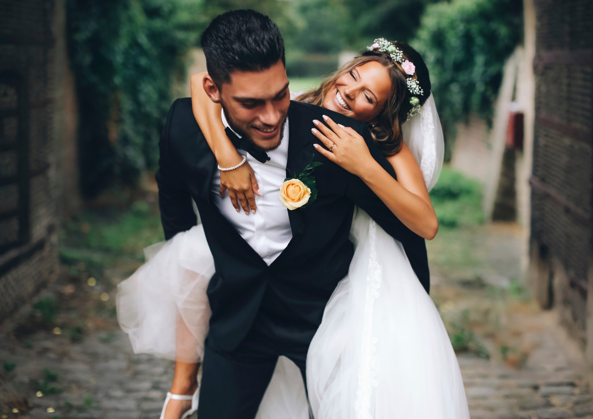 matrimonio gioia sposo sposa