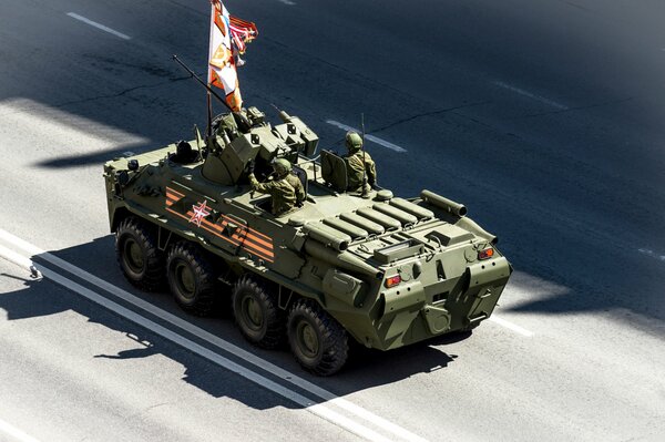 BTR en el desfile del día de la Victoria en Rusia